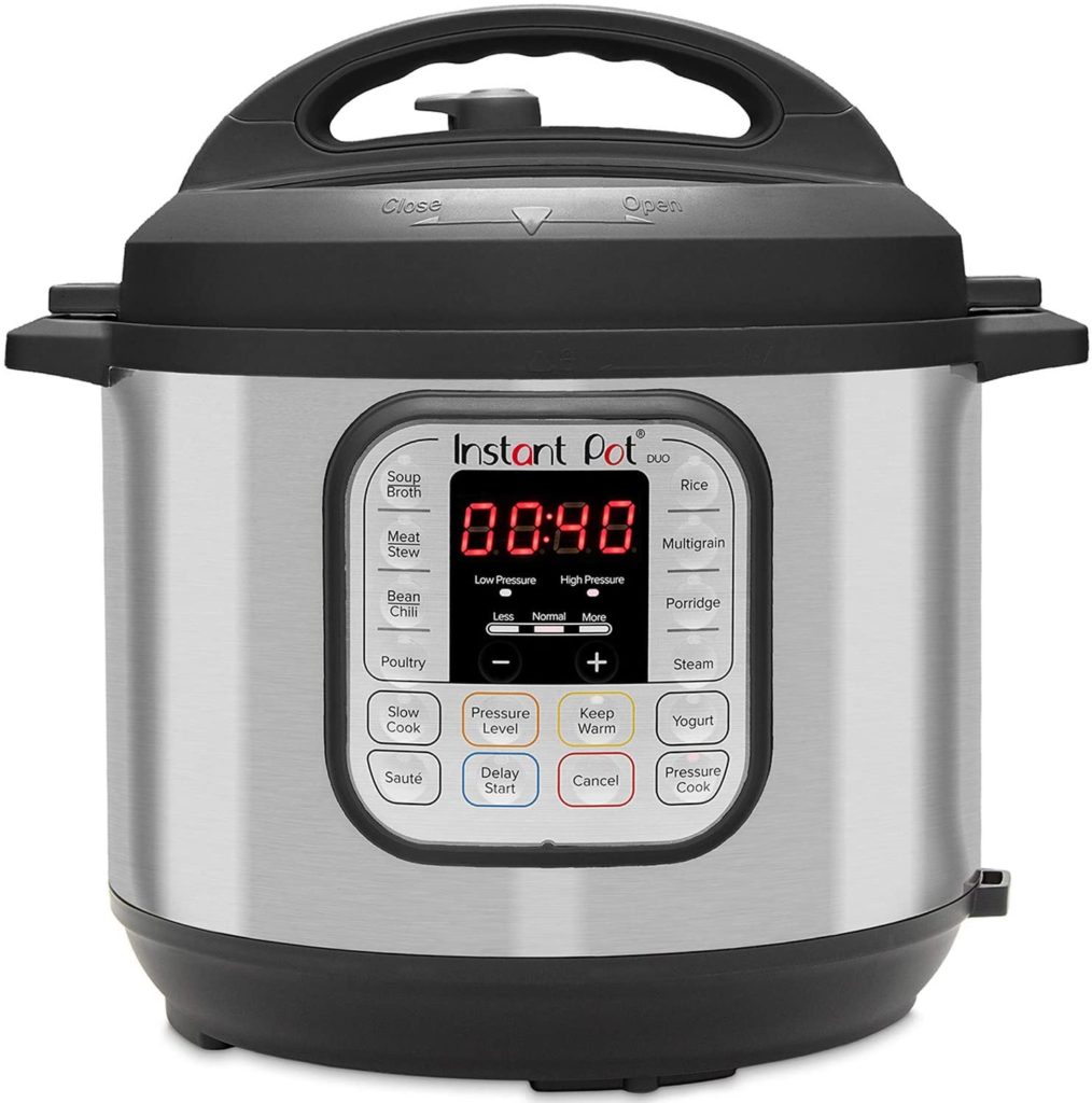 Instant Pot with lid on, numbers on analog display read 00:40